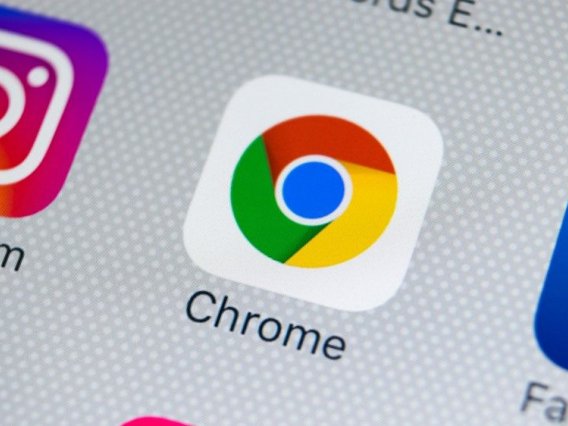 如何同时登录和操作多个阿里巴巴国际站店铺